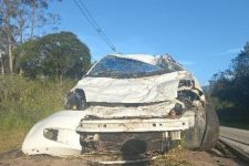 carro-cai-de-ribanceira-de-15m-e-motorista-morto-e-encontrado-pelo-pai-em-sao-joao-batista